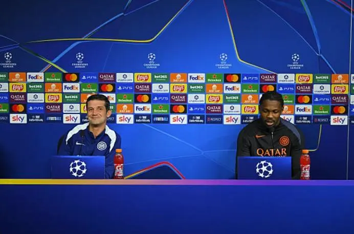 二十一点何时分牌胜率最高?·开云棋牌攻略